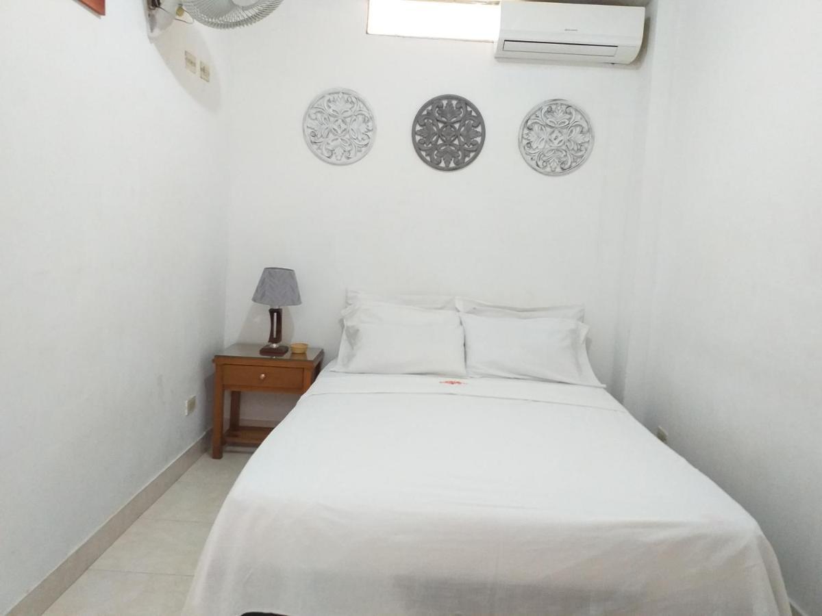 Hotel Comercial Neiva Нейва Экстерьер фото