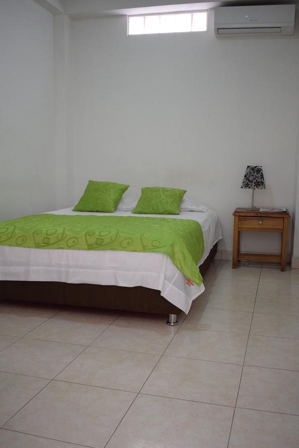Hotel Comercial Neiva Нейва Экстерьер фото