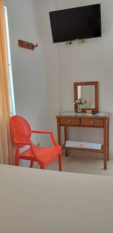 Hotel Comercial Neiva Нейва Экстерьер фото